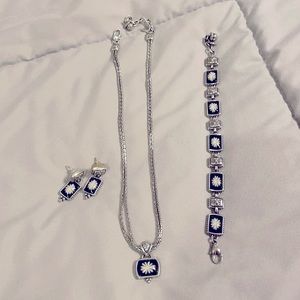 Brighton Retired Water Lily Black and White Set!!